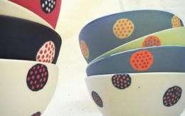 Slip casting coloured porcelain – lavorazione a colaggio di porcellana colorata - Sara Kirschen